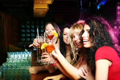 Does Alcohol Affect Women Differently?