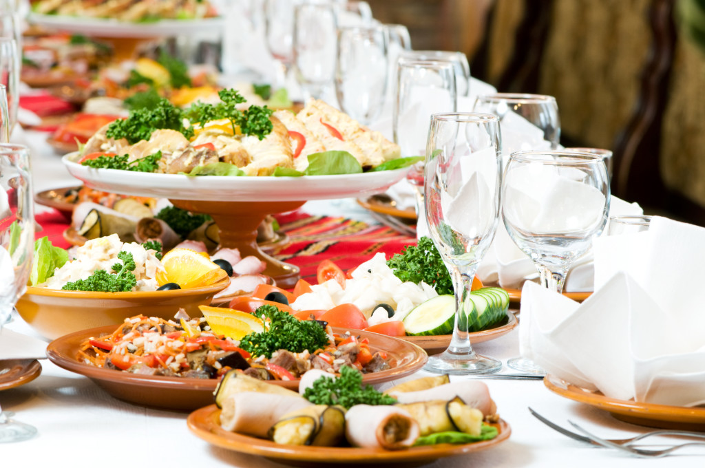 Use Wholesalers For All Your Catering Needs